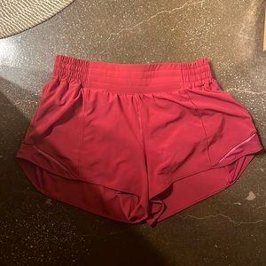 Lululemon women’s shorts in fuchsia